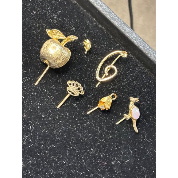 Vintage Gold-Tone Stick Pins Set Of 6 With Apple Kangaroo Crown & More - Picture 2 of 8